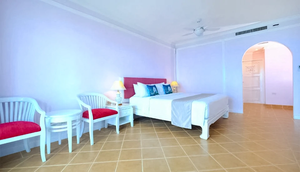 هتل اندامان بیچ سوئیتس پوکت